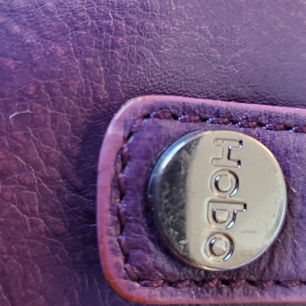 Hobo Women's Purple Leather Wallet - Picture 5 of 5